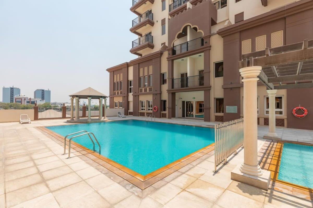 Frank Porter - Canal Residence Dubai Exteriör bild