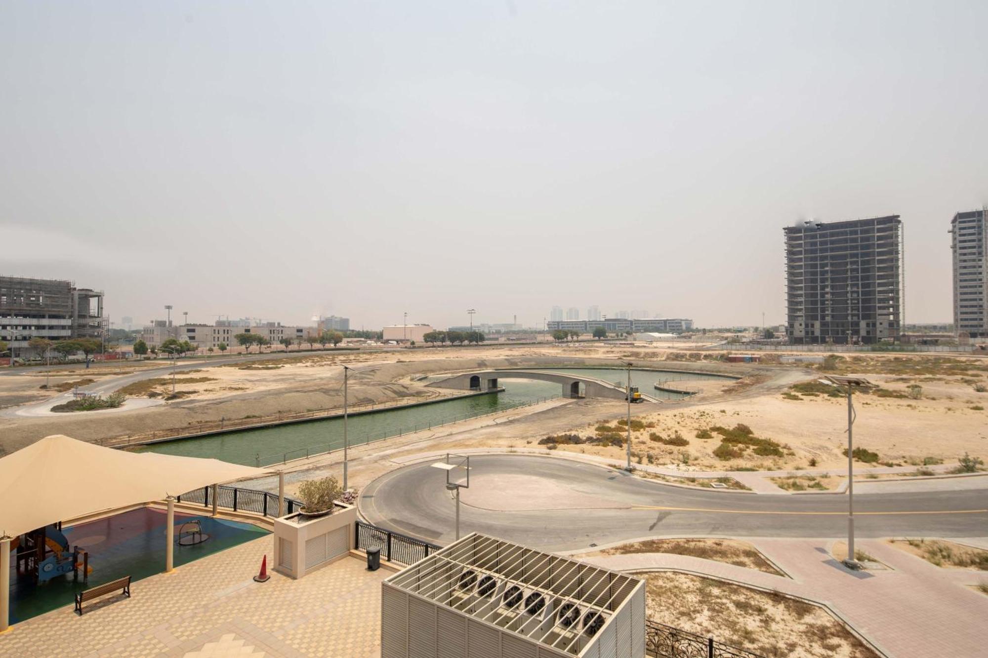 Frank Porter - Canal Residence Dubai Exteriör bild